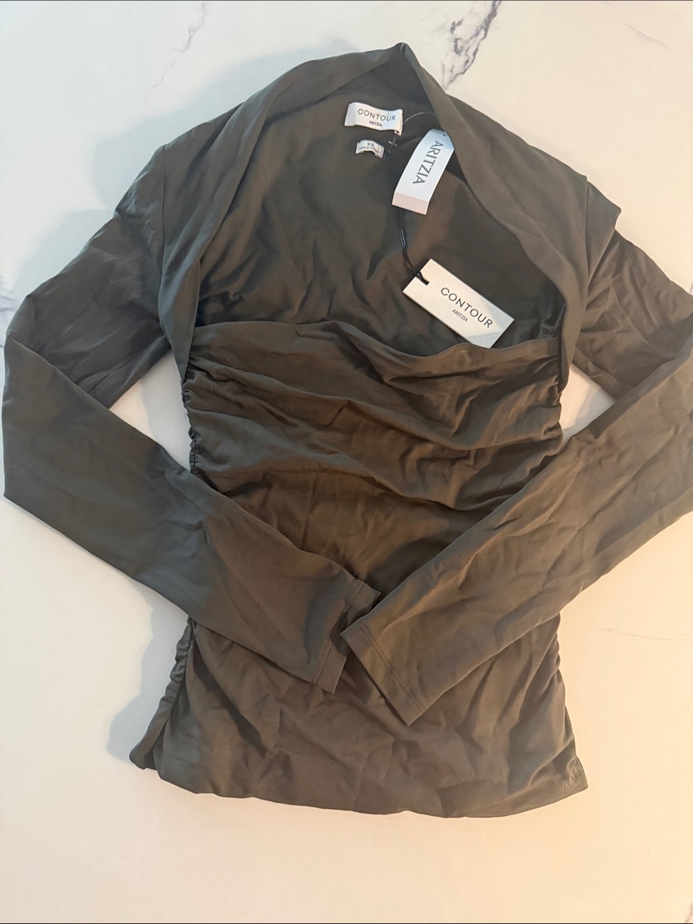 Women’s Aritzia Top Size XS